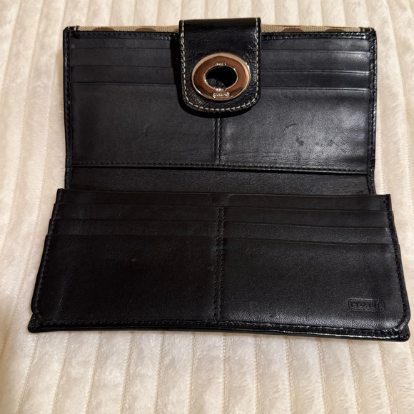 Coach signature logo khaki/brown long wallet with turnkey lock. EUC - Picture 3 of 12